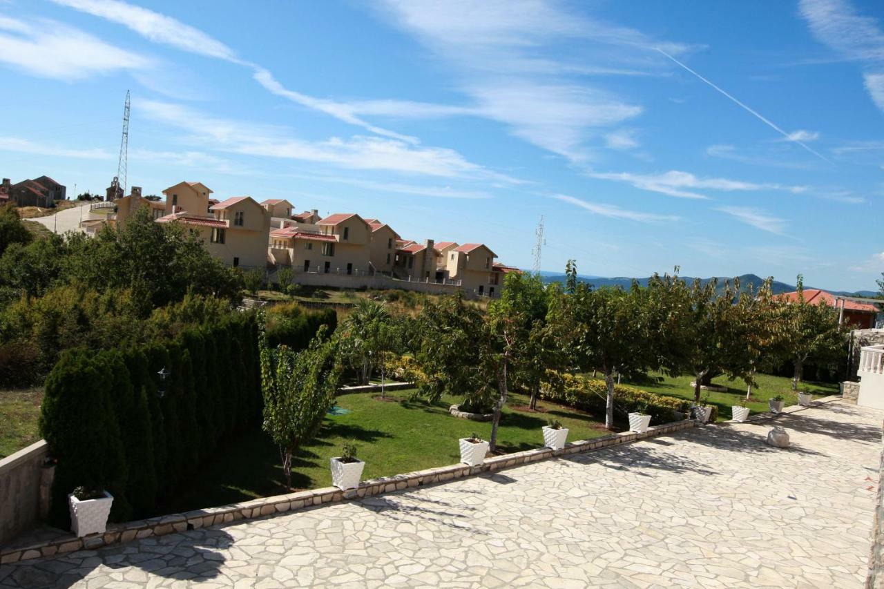 Vila Djordje Ilha Sveti Stefan Exterior foto